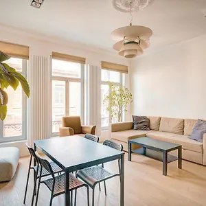 The Greenplace Lodge. In Heart Of Antwerp. , Antwerpen Belgien